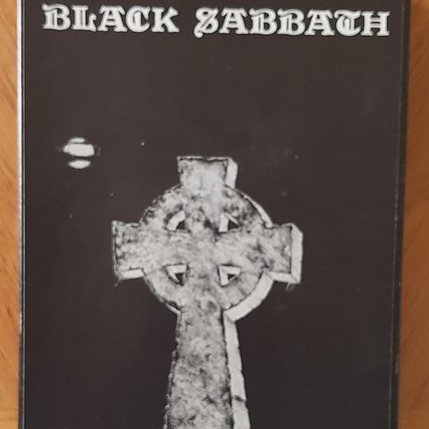 Black sabbath.Headless cross ,promo kassett boks.