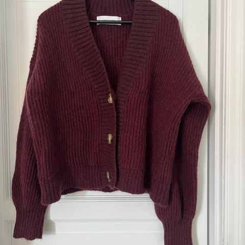 Rikki cardigan fra Camilla Phil str XL