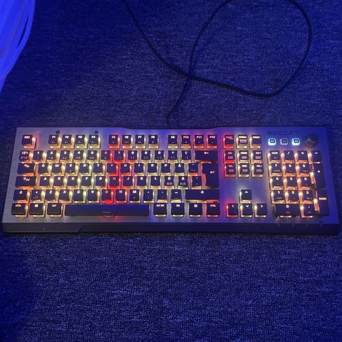 Gaming tastatur