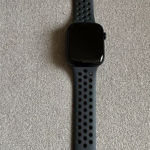 Apple Watch Series 8 - 45mm - aluminium  - GPS+cellular