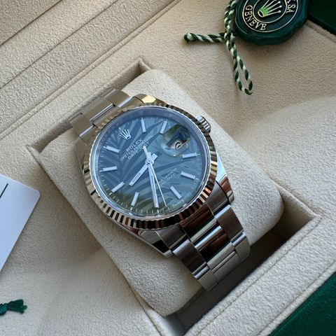 Rolex Datejust 36 Fluted / Palm-Motif / Oyster