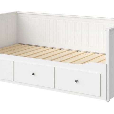 Hemnes dagseng med 3 skuffer