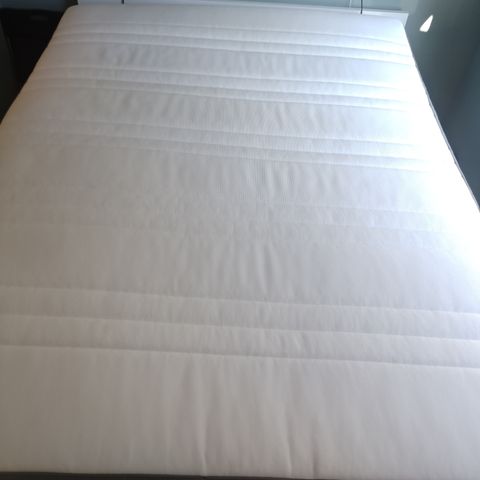 Ikea Hövåg madrass 160x200 cm + Tuddal overmadrass