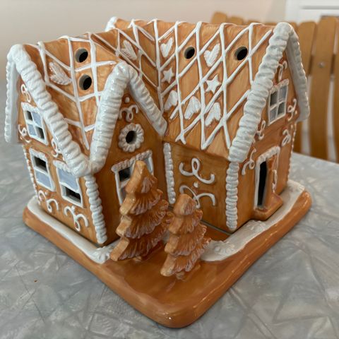 Villeroy & Boch winter bakery gingerbread villa