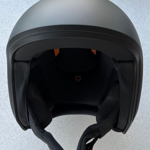 Schuberth O1 halvhjelm i matt svart str L