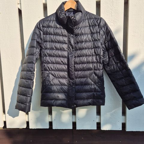 Gant light down jacket, str 160/80a