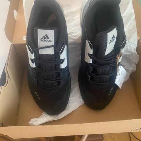 Adidas strl 38