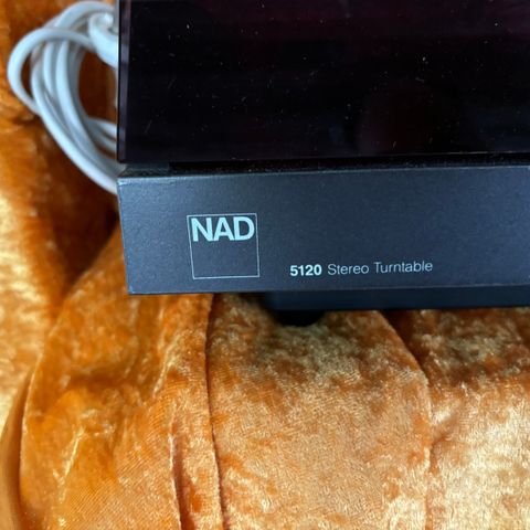 NAD 5120