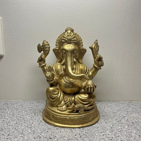 Ganesh statue