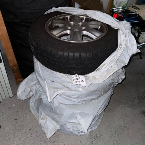 Bildekk + Felg 195/65 R 15