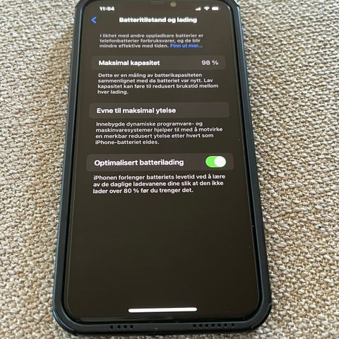 Strøken iPhone 11 Pro Max |98%🔋|