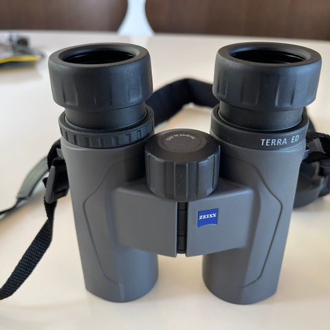 Zeiss prismekikkert 8x32 - som ny