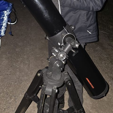 Celestron astromaster 114 eq stjernekikkert med 2 linser