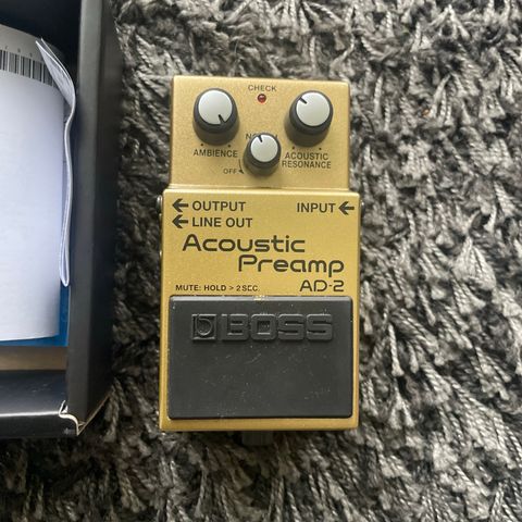 Boss AD-2 Acoustic preamp