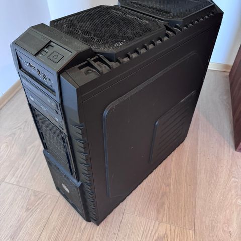 GAMING PC i7, 16gb dd3