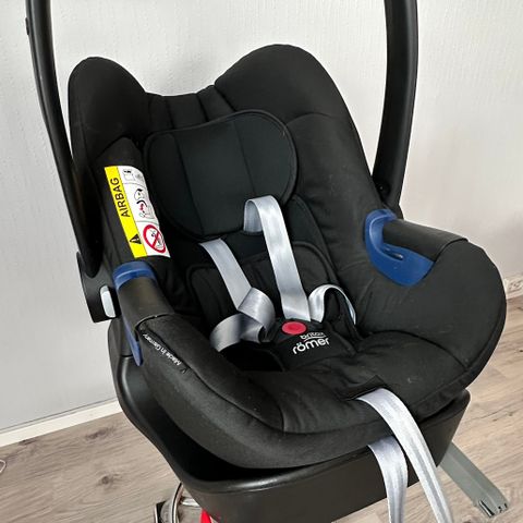 britax romer baby safe i size