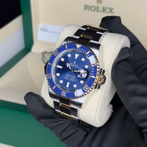 Rolex Submariner 126613LB "Bluesy" Desember 2020 Komplett