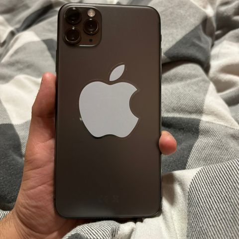 iPhone 11 Pro Max