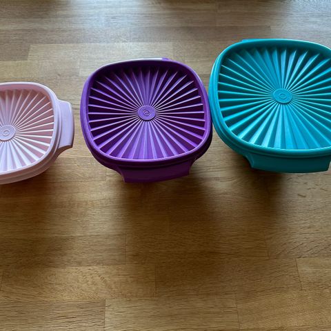 Tupperware skåler i flotte farger