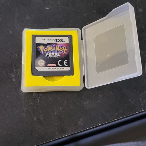 Pokemon Pearl - Nintendo DS