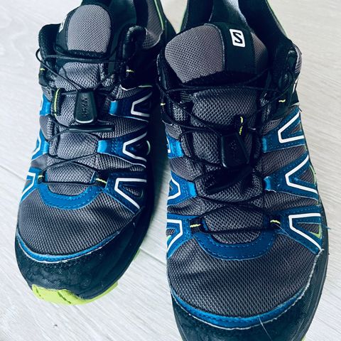 Salomon goretex 42 2/3