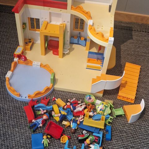 Playmobil lekeplass