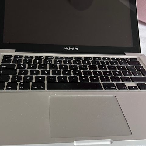 MacBook pro fra 2012 selges! Må hentes