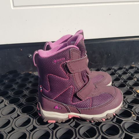 Viking Winter Children's Shoes (Goretex). Size 25 For 450NOK