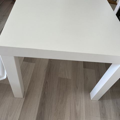 Lite IKEA-bord