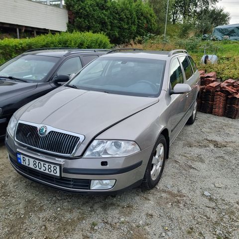 Skoda octavia delebil/delesalg