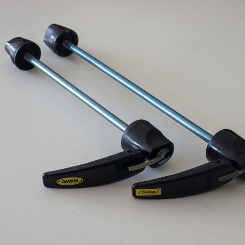 Mavic Titanium QR Skewers. High-end hjulakselsett i titan. Pris med frakt.