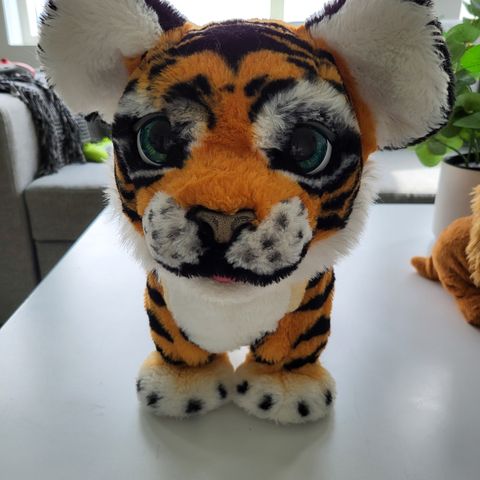 Furreal tiger