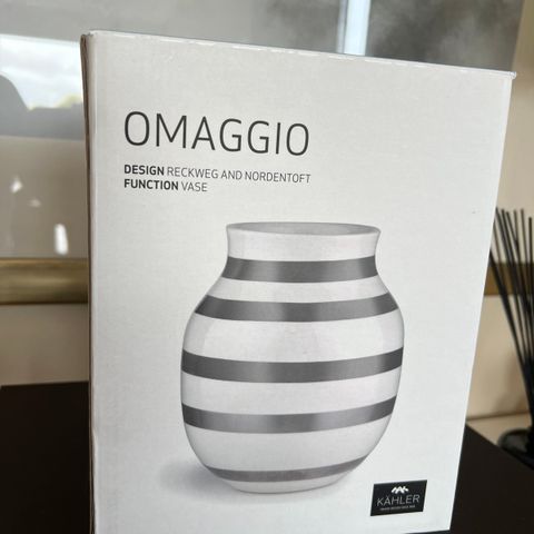 Ny Kähler Omaggio vase (sølv)