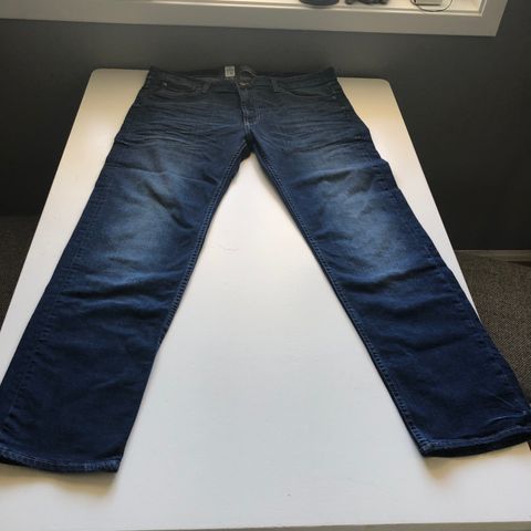 NEVADA   MILD   BLUE   JEANS