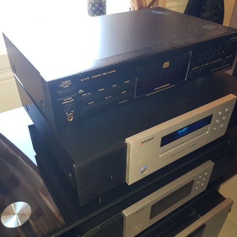 JVC XL-V 174 CD spiller