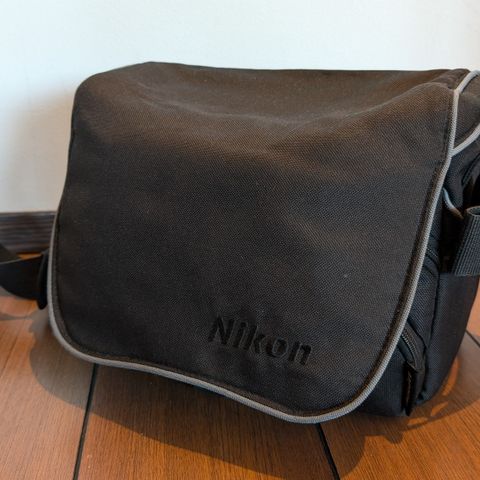 Nikon Fotobag selges