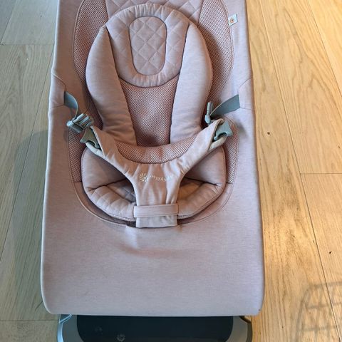 Ergobaby Vippestol pink