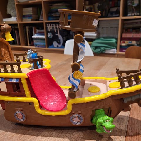 Fisherprice Piratbåt