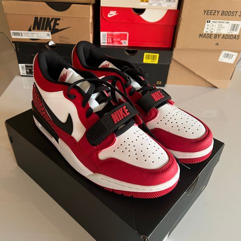 Jordan one low legacy rød