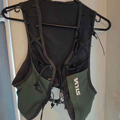 Silva strive fly løpevest