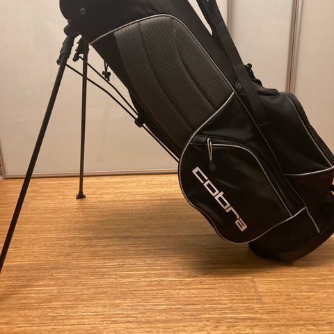 Cobra golf bag