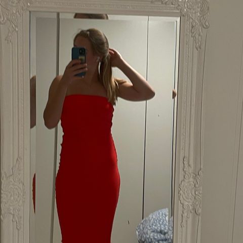 Sykt søt strapless Zara kjole❤️