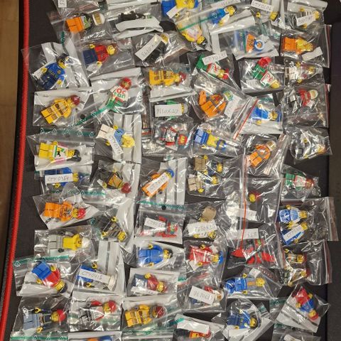 73 lego figurer fra City serien