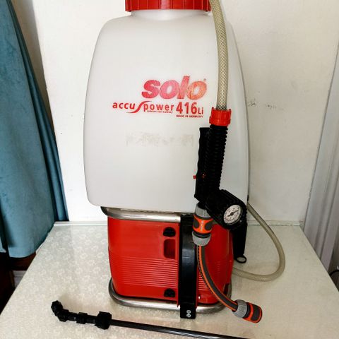 Solo Batteridrevet ryggsprøyte 416-Li - 20 liter