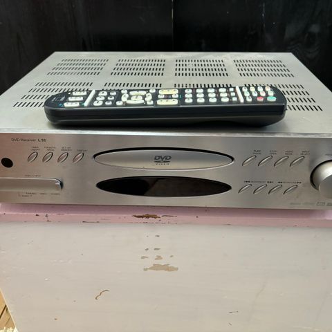 NAD L53 DVD receiver