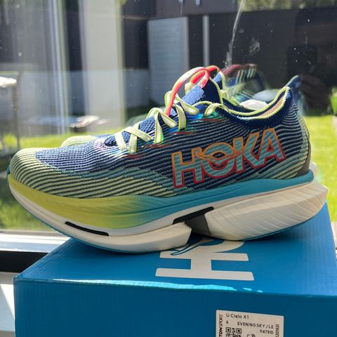 Hoka Cielo X1, strl 42 2/3