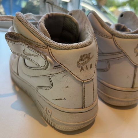 Nike AF1 høy str 37,5