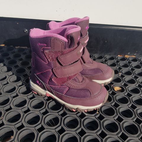 Viking Winter Children's Shoes (Goretex). Size 28 For 450NOK