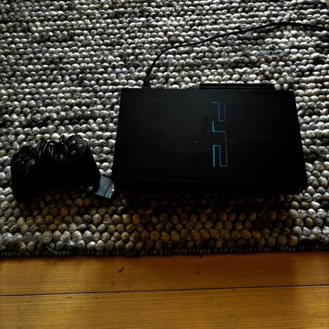 PlayStation 2, med 1 konsoll