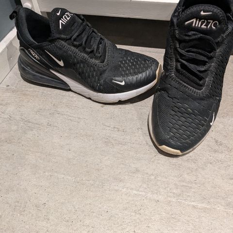 Nike air max 270